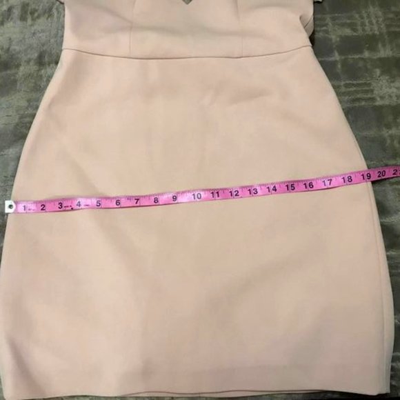 BCBG MAXAZRIA Palm Cold-Shoulder Dress $248.00 - Picture 7 of 9